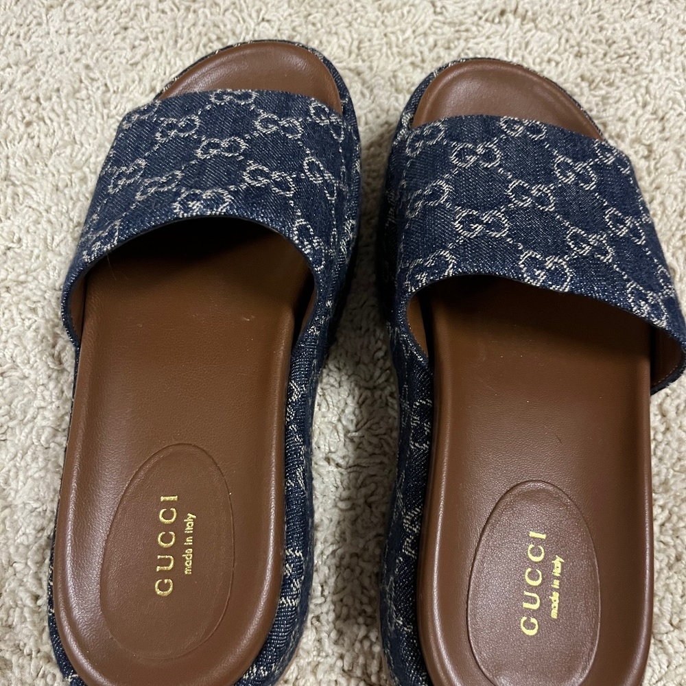 Gucci slides